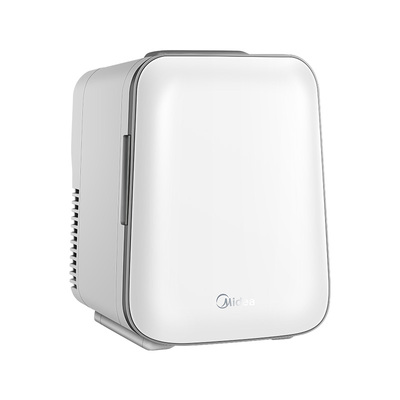 美的车家两用美妆小冰箱