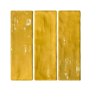 小火柴×火狐 复古琉璃黄亮光手工砖不规则釉面卫生间墙砖渐变感