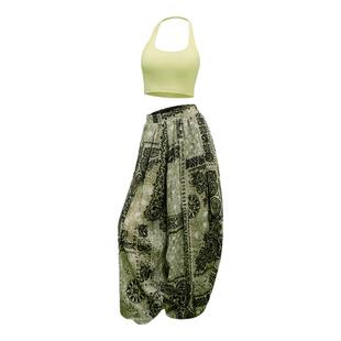 美愫气质瑜伽服套装方领挂脖运动背心宽松萝卜裤柔软印花内观流裤