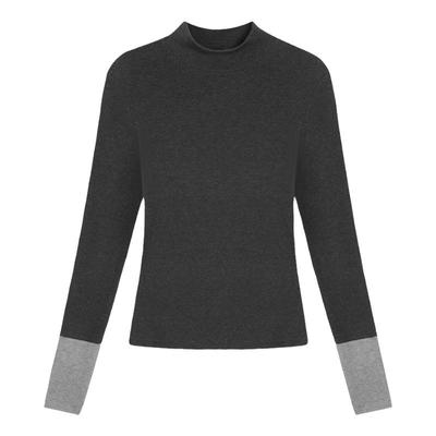 撞色半高领修身针织打底衫