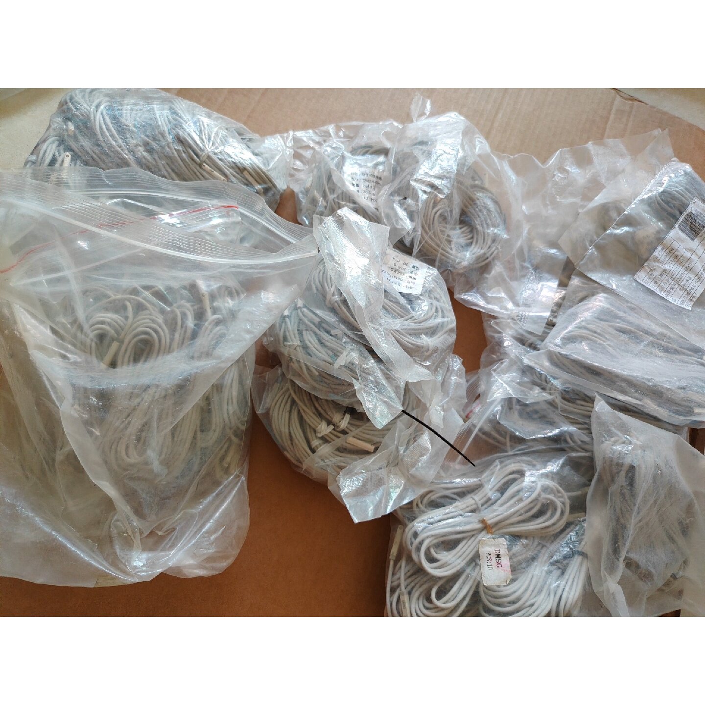 议价可维修原装亚德客磁性开关DMSGDMSGCS9D实物拍