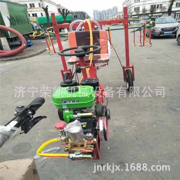 小麦水稻农作物打药机 拖拉机后悬挂打药机 自走式打药机价格