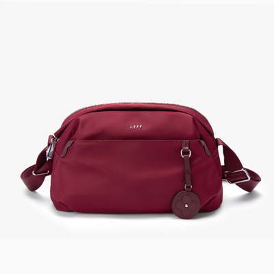 莱夫斜挎包上班通勤女包