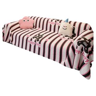 2026年新款卡通沙发巾防滑保暖一整张盖布垫毛绒流行新款毛毯垫子