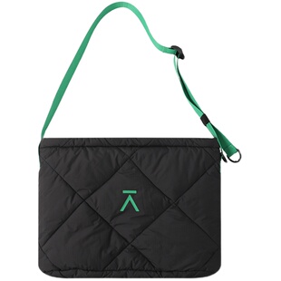 ACMEITEM爱棵米户外轻量绗棉斜挎包防泼水防污大容量可调节骑行包