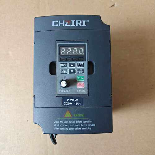 询价-紫日2.2千瓦变频器220V，ZVF330-M2R2S2S，