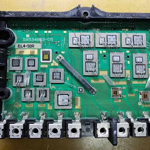 SA534883-05 富士变频器 11KW 驱动模块 工业变频