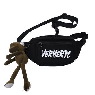 ins潮牌斜挎包男胸包工装单肩包男士小挎包休闲包女运动手机腰包