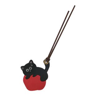 里面LM｜苹果小猫真皮挂饰钥匙扣皮质包包挂件可爱周边手工车挂