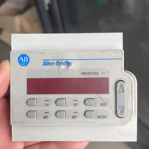 【询价】ab 1764-DAT，表皮有点破损、议价适用