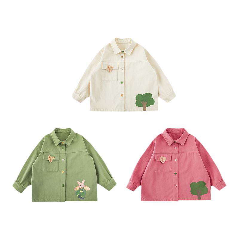 幼悠女童简洁乖巧翻领卡通绣标印花衬衫甜美可爱糖果纽扣休闲外套