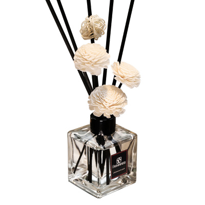 香薰精油家用卧室卫生间持久留香