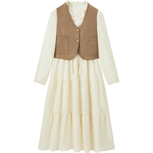 爱居兔度假风两件式连衣裙女春秋新款宽松舒适长袖连衣裙套装