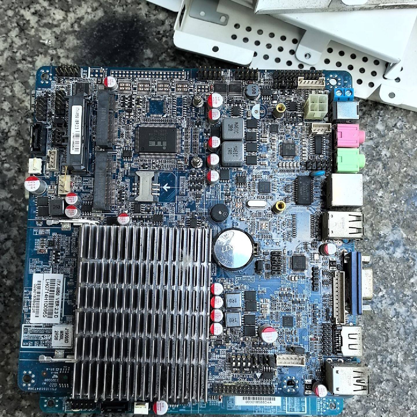J1900主板 件 成色看 支持DDR3询价