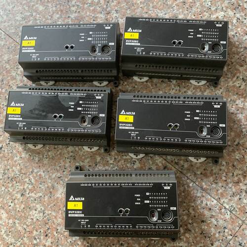 【询价】台达PLC-DVP32EC00R3 有5个 件 成色不错适用