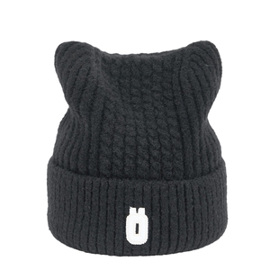 北欧时刻字母刺绣猫耳朵纯色毛线帽女保暖绞花设计显脸小针织帽子