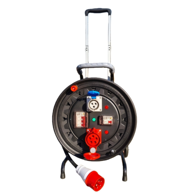 380V220V一机一闸分控防水工业盘