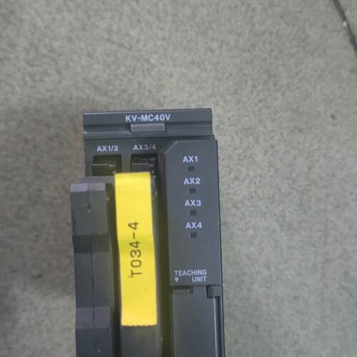 溢价-9新基恩士 KV-MC40V 1个，