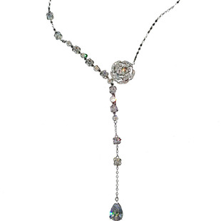 物种 定格浪漫山茶花锆石气质长款Y字流苏玫瑰锁骨链耳环手链套装