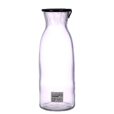 蜂蜜柠檬水玻璃瓶瓦达恩中餐厅