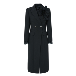 IDPAN西装领长外套冬季新款艺术羽毛胸花时尚高级黑色大衣女