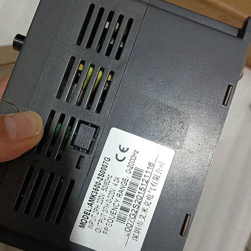 议价艾米克变频器AMK3100-2S0007G维修