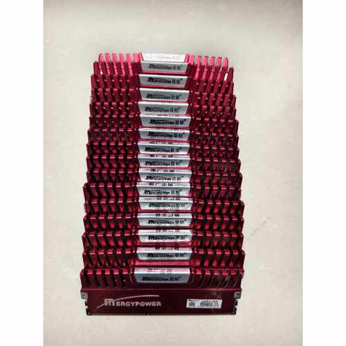 MERCYPOWER燊能 DDR3 1600 4G红色马甲内