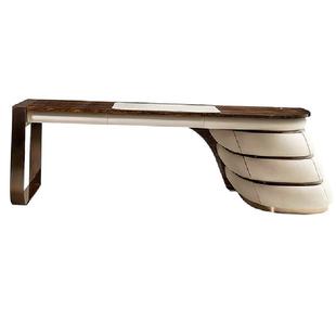 意式实木办公桌轻奢高级感设计师书桌现代高端别墅创意烤漆老板桌