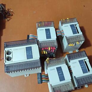 溢价-信捷PLC XD2-24T-E主机,XD-E16YR扩展模块