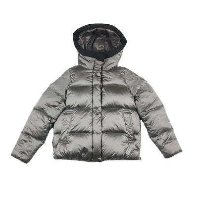 艾高女士大码防泼水亮面羽绒服