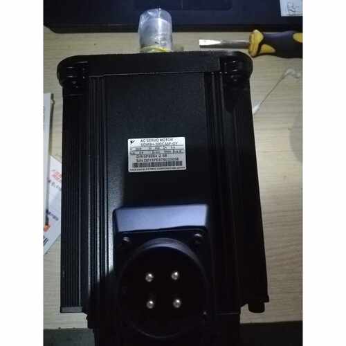 议价全新原装安川SGMSH30DCA6FOY库存现货拍前咨询具体价格