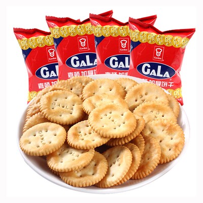 铁罐装饼干儿童小零食不易上火的