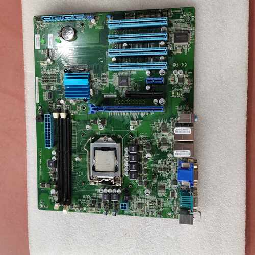 议价IPC3000 A5E33157026-A11 P/N:08001-03523X00 工控机主板