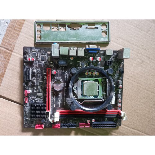 议价拆机七彩虹CFG8HD主板加i54590处理器有挡板可维修