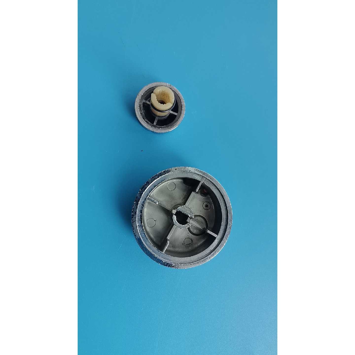 （议价）美多CP6960收录机旋钮一共还有两个一大一小图片