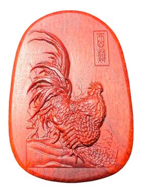 小叶紫檀鸡吊坠红木挂件牌子酉鸡牌项链嵌银手把木雕定制生肖鸡