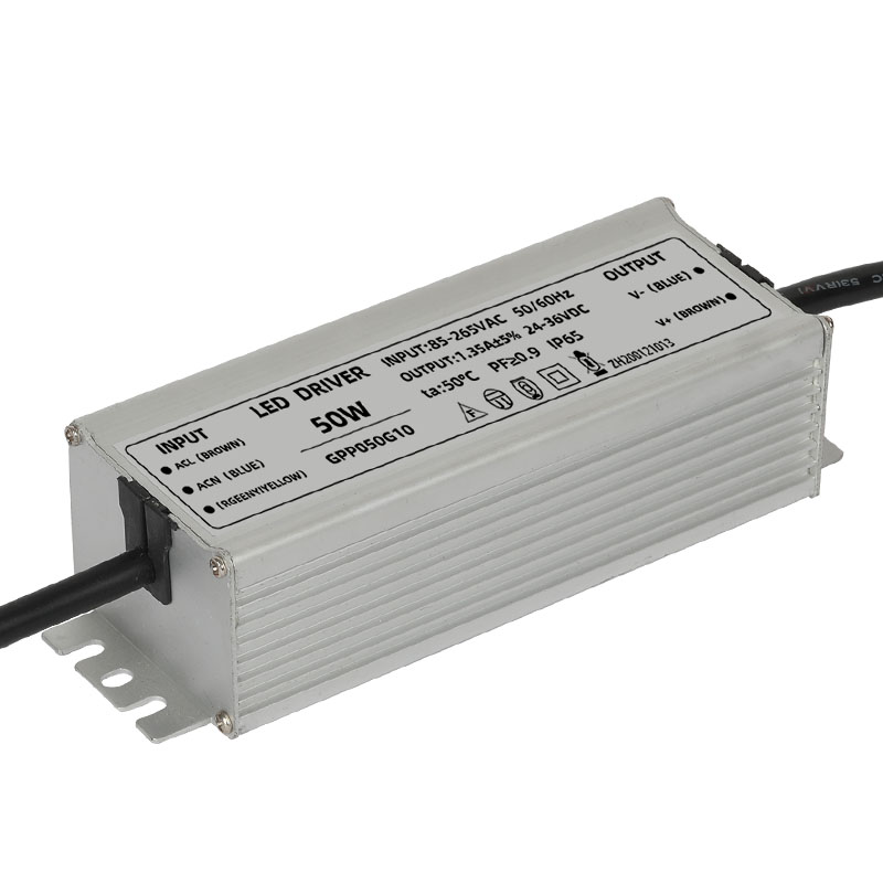 集成防水led驱动电源器恒流driver投光路灯镇流器50W70W100W包邮