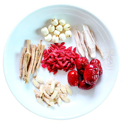 党参黄芪山药炖鸡汤滋补煲汤材料