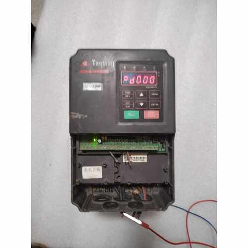 议价誉强YQ3000F7403P7G380V3.7kw变频维修