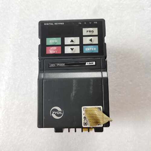 溢价-众辰变频器DF900-S0015T2B 1.5KW/220V