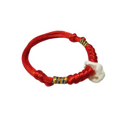 猪惊骨红手绳链可调节宝宝防惊吓