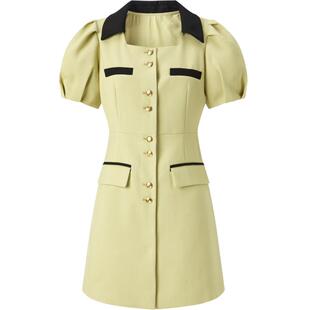 太平鸟女装秋季多纽扣设计时尚小香风连衣裙A1FAD2E04