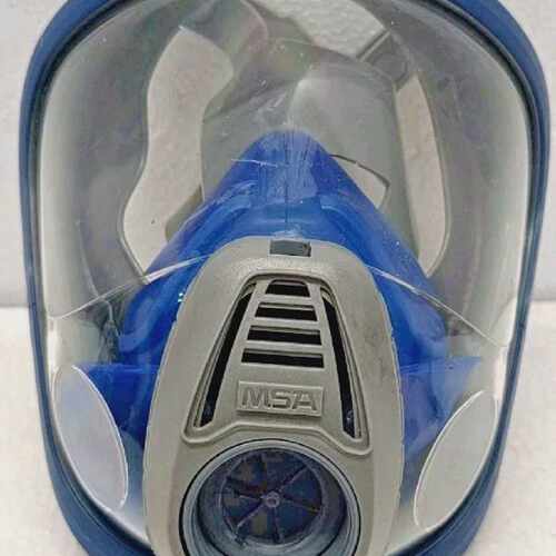 MSA ADVANTAGE FULL FACE GAS MASK MODEL : 3100 FREE DELIVERY