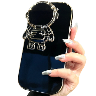 17e潮牌宇航员镜头支架15pm适用苹果14手机壳iphone13promax电镀全包12pro硅胶太空人防摔16网红爆款女生plus
