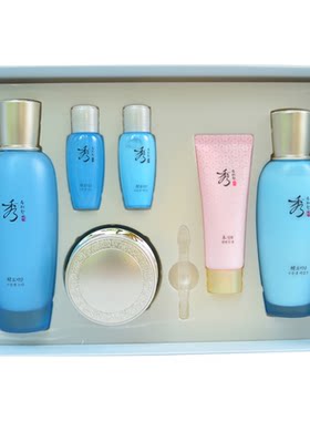 秀雅韩套装保湿抗皱爽肤水乳液