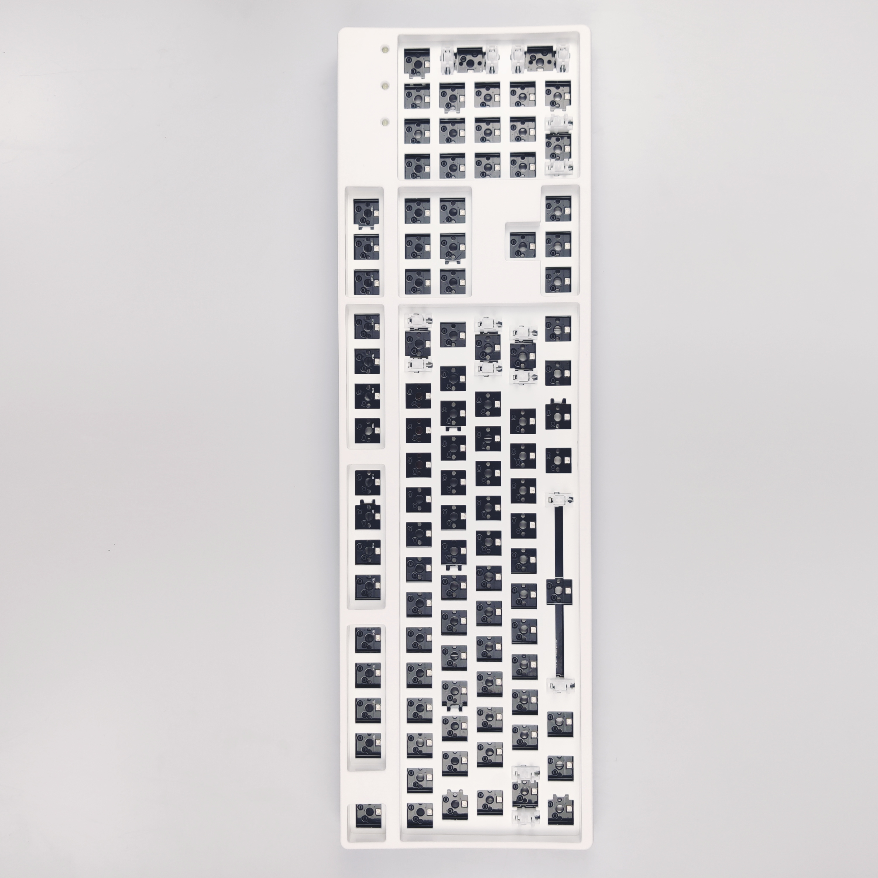 天一Ty87键104键下灯位rgb热插拔套件客制化键盘单模有线音乐律动