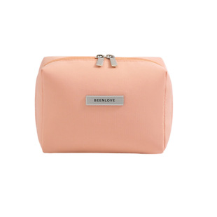 化妆包女便携收纳2025新款高端洗漱精致迷你旅行小号超火分区外出