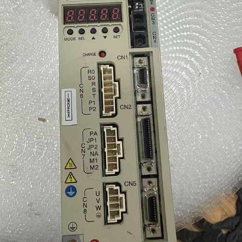议价VLASV-012P2-HV拆机东荣驱动器500W实物图维修