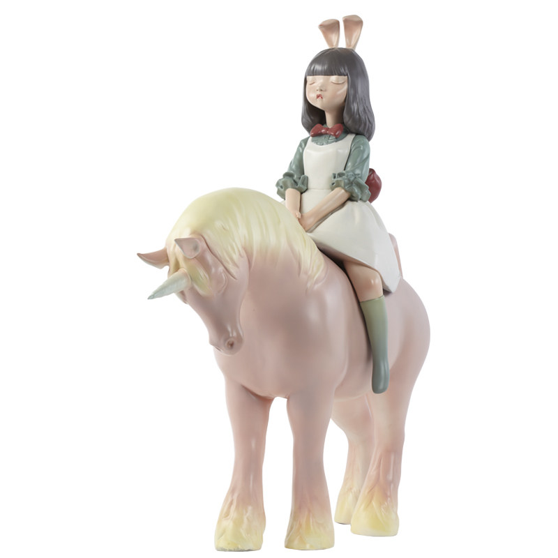 女孩独角兽现代高端新婚工艺品