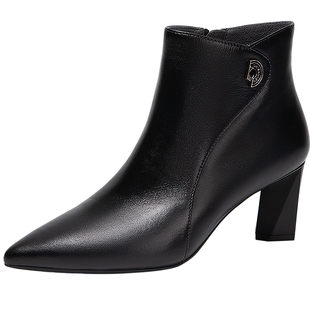 【静音系列】千百度粗高跟羊皮靴女2025冬季新款尖头短靴时装靴